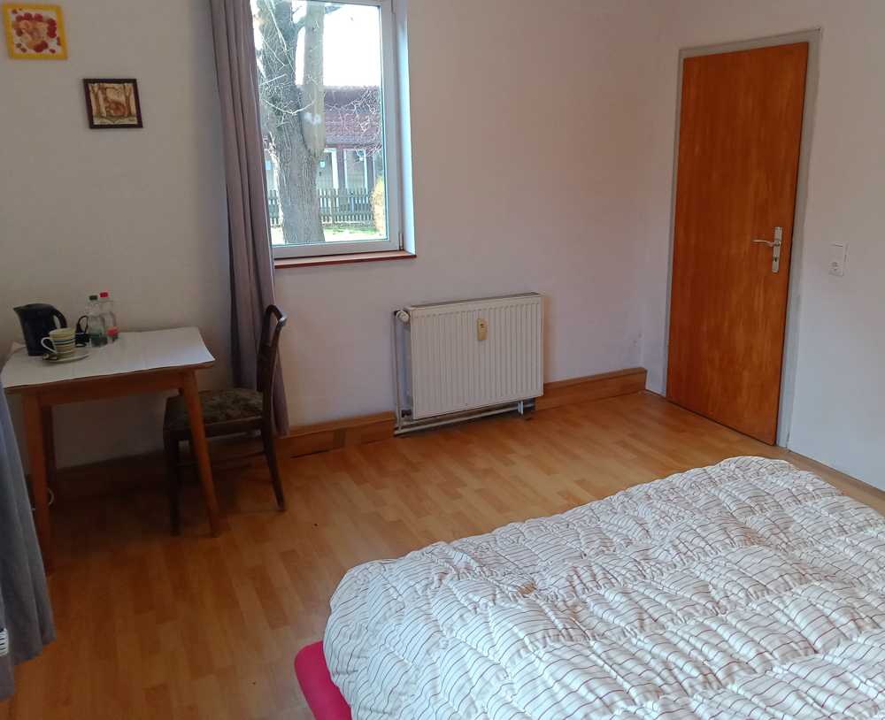 Schlafzimmer Fußende